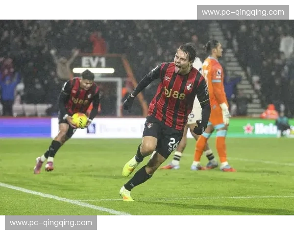 红魔荣耀，黑猫逆袭？曼联vs桑德兰直播，一场不可错过的绿茵盛宴！